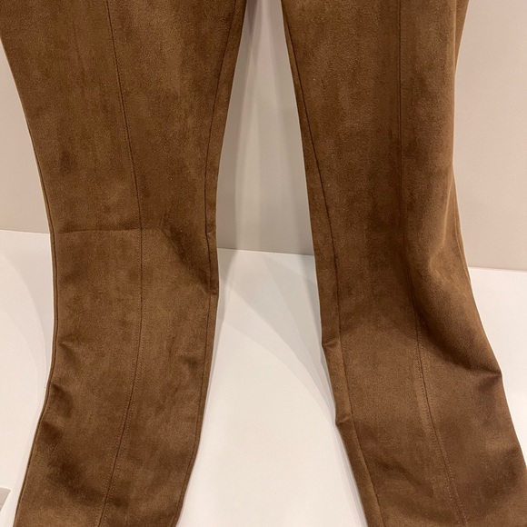 Joe Fresh Brown Faux Suede Leggings Size Medium | Color: Brown/Tan - Picture 3 of 6